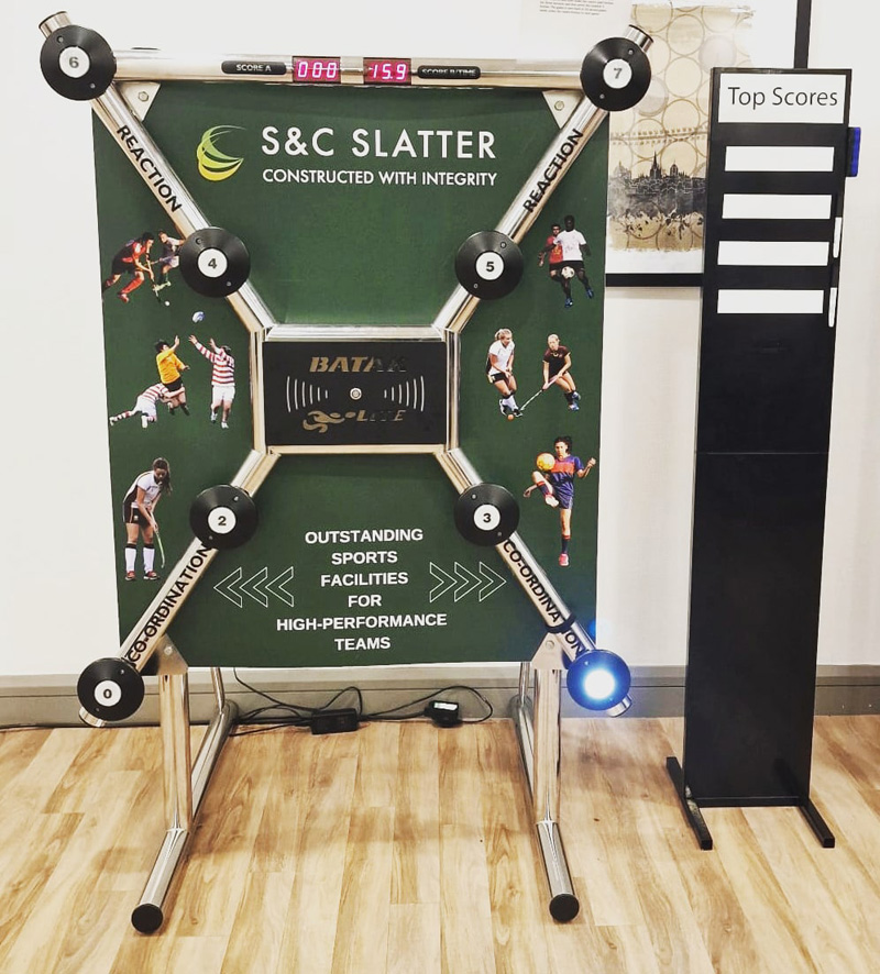 Batak Lite reaction speed exhibition stand game